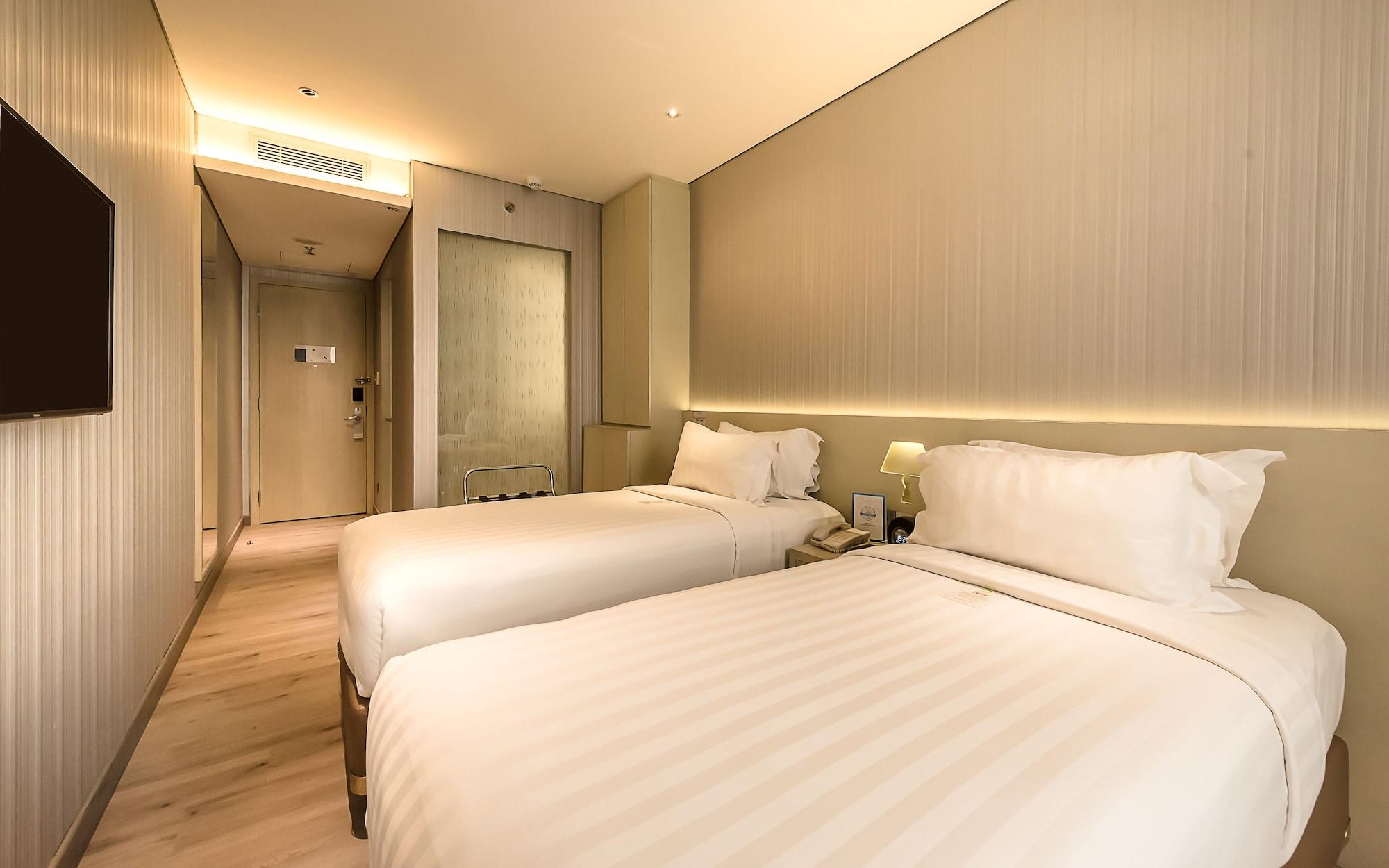 Hotel Ashley Wahid Hasyim Jakarta