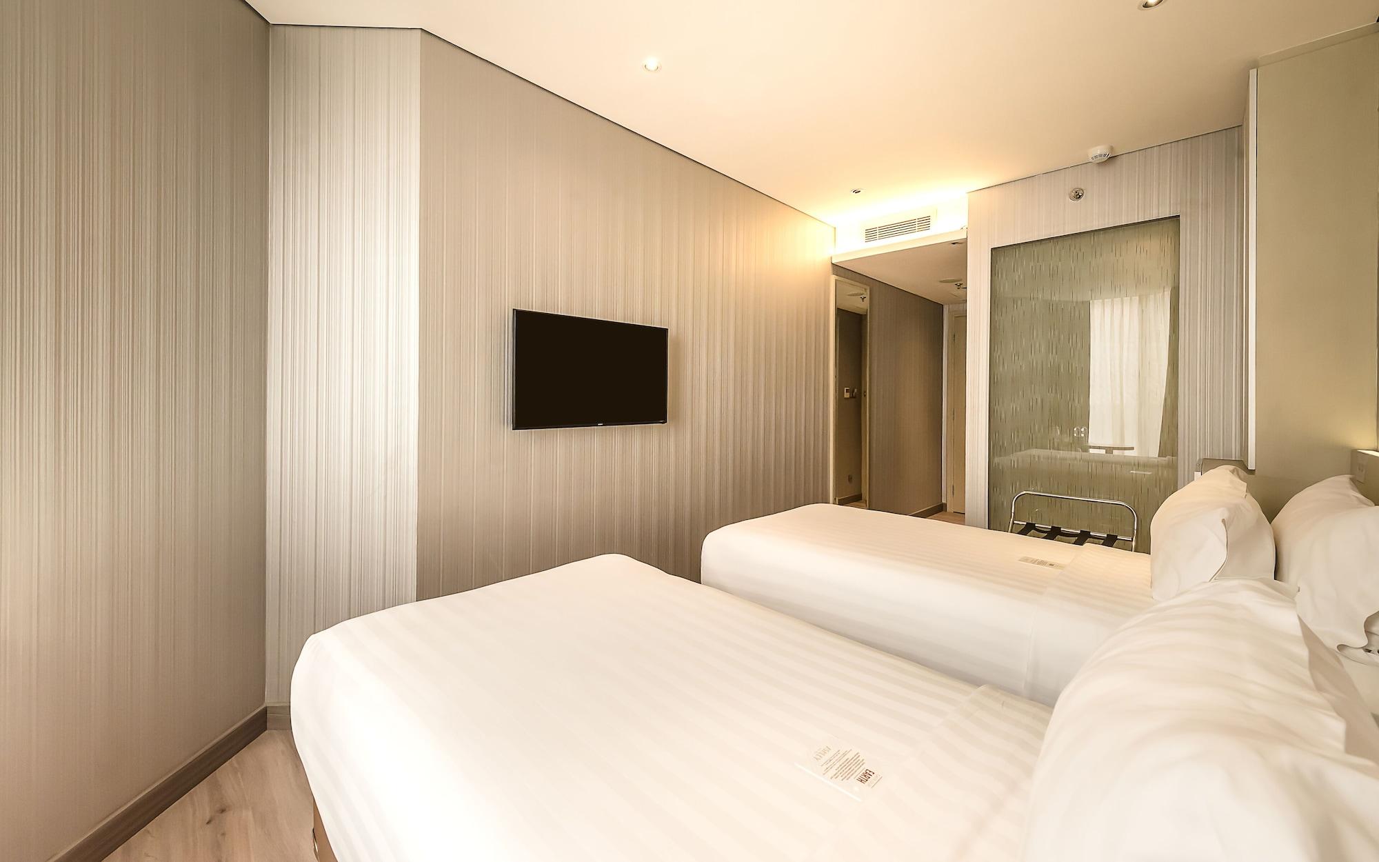 Hotel Ashley Wahid Hasyim Jakarta